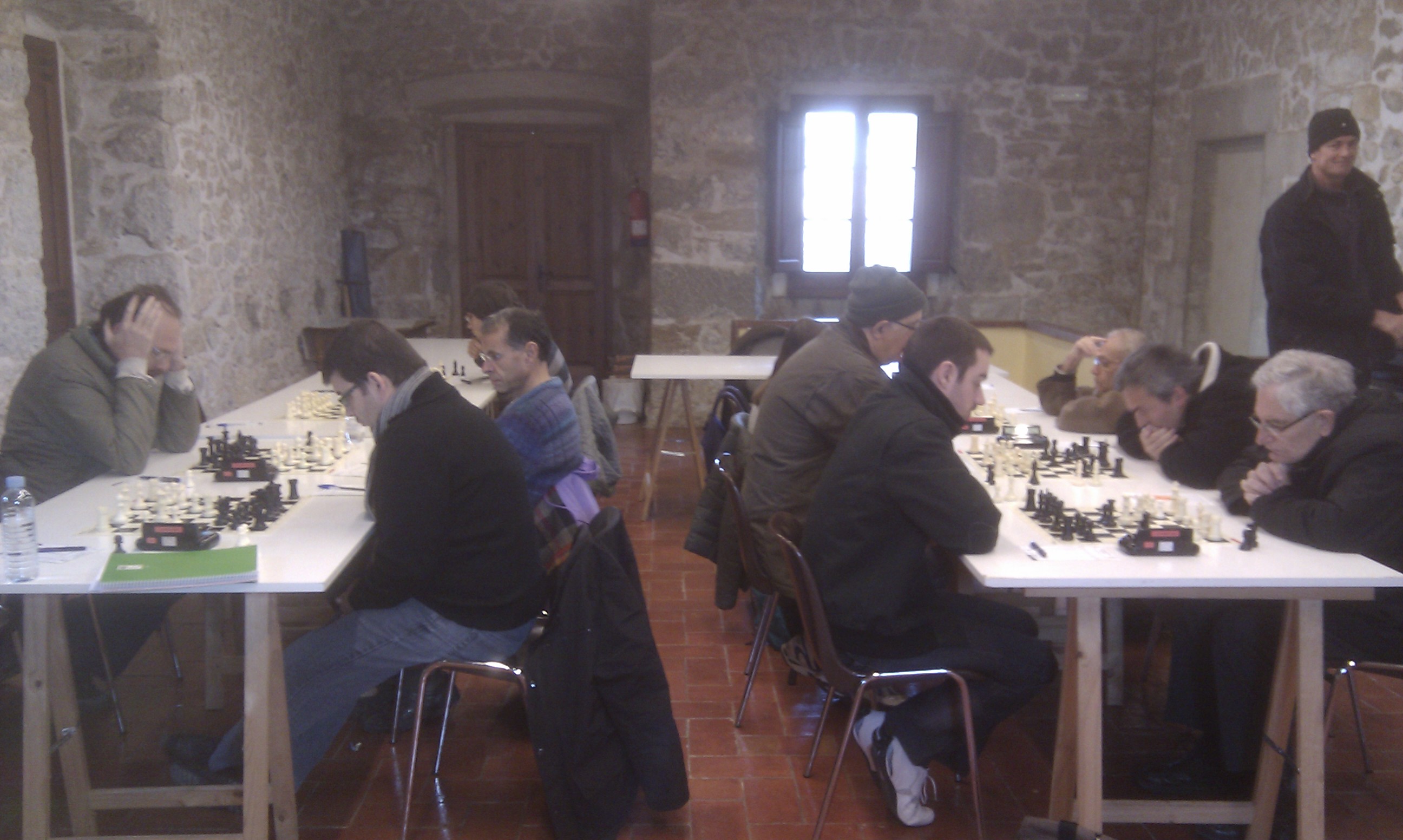 Jugar a Escacs a Casa Pastors, Torroella de Montgrí, al campionat per equips